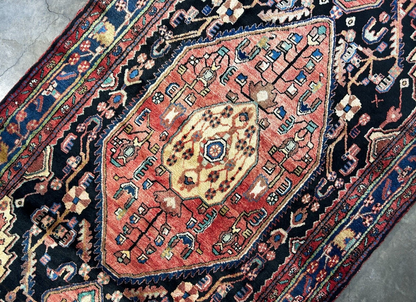 5'4" x 10'9" Hand-Knotted 100% Wool Pile Nahavande Area Rug - Carpet