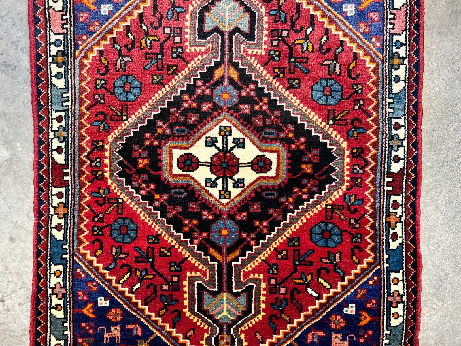 2'10"x4'2" Hand-Knotted 100% Wool Pile Hamadane Rug