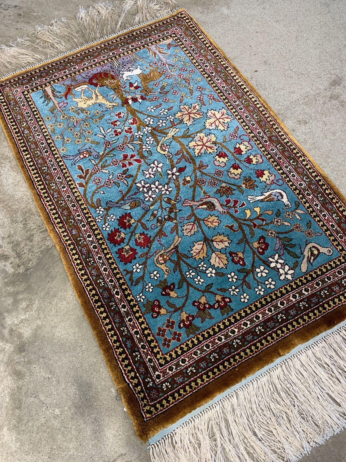 2'1"x3'1" Very Fine Hand-Knotted 100% Silk Tree of Life Kashane Rug