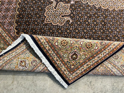 6'7"x9'7" Fine Hand-Knotted Wool & Silk Blend Tabrize Mahi Carpet - Area Rug