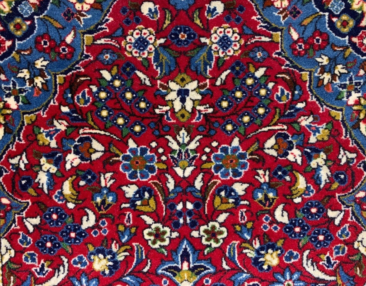 2'2"x4'1" Hand-Knotted 100% Wool Pile Sarouke Rug