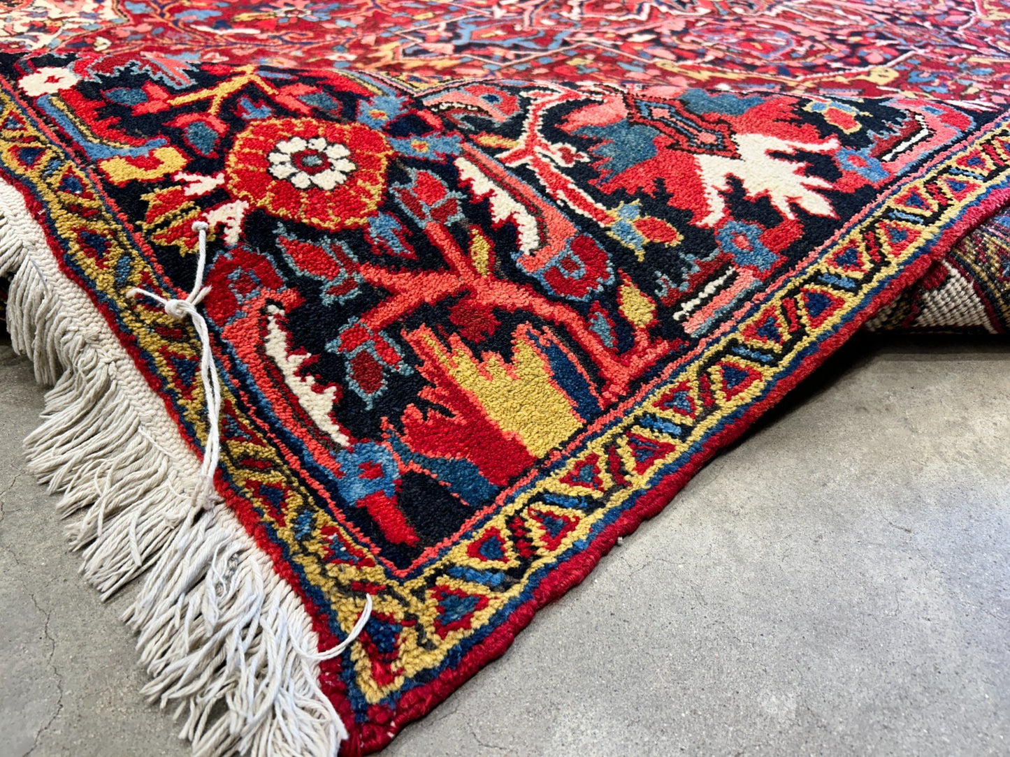 7'9"x11'4" Hand-Knotted 100% Wool Pile Herize Rug
