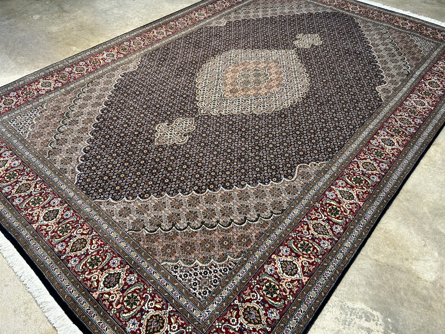 6'7"x9'10" Fine Hand-Knotted Wool & Silk Blend Tabrize Mahi Carpet - Area Rug