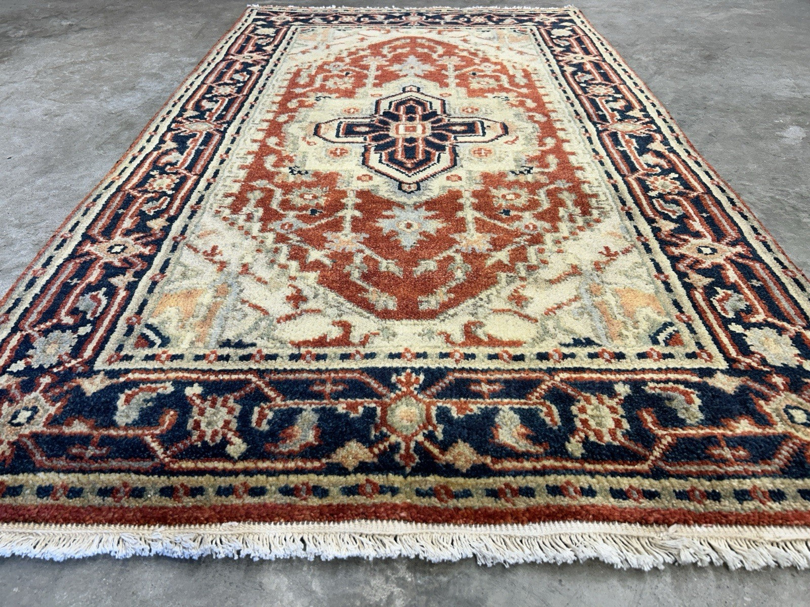 3’1"x5’1" Hand-Knotted 100% Wool Indoserapi Area Rug - Carpet