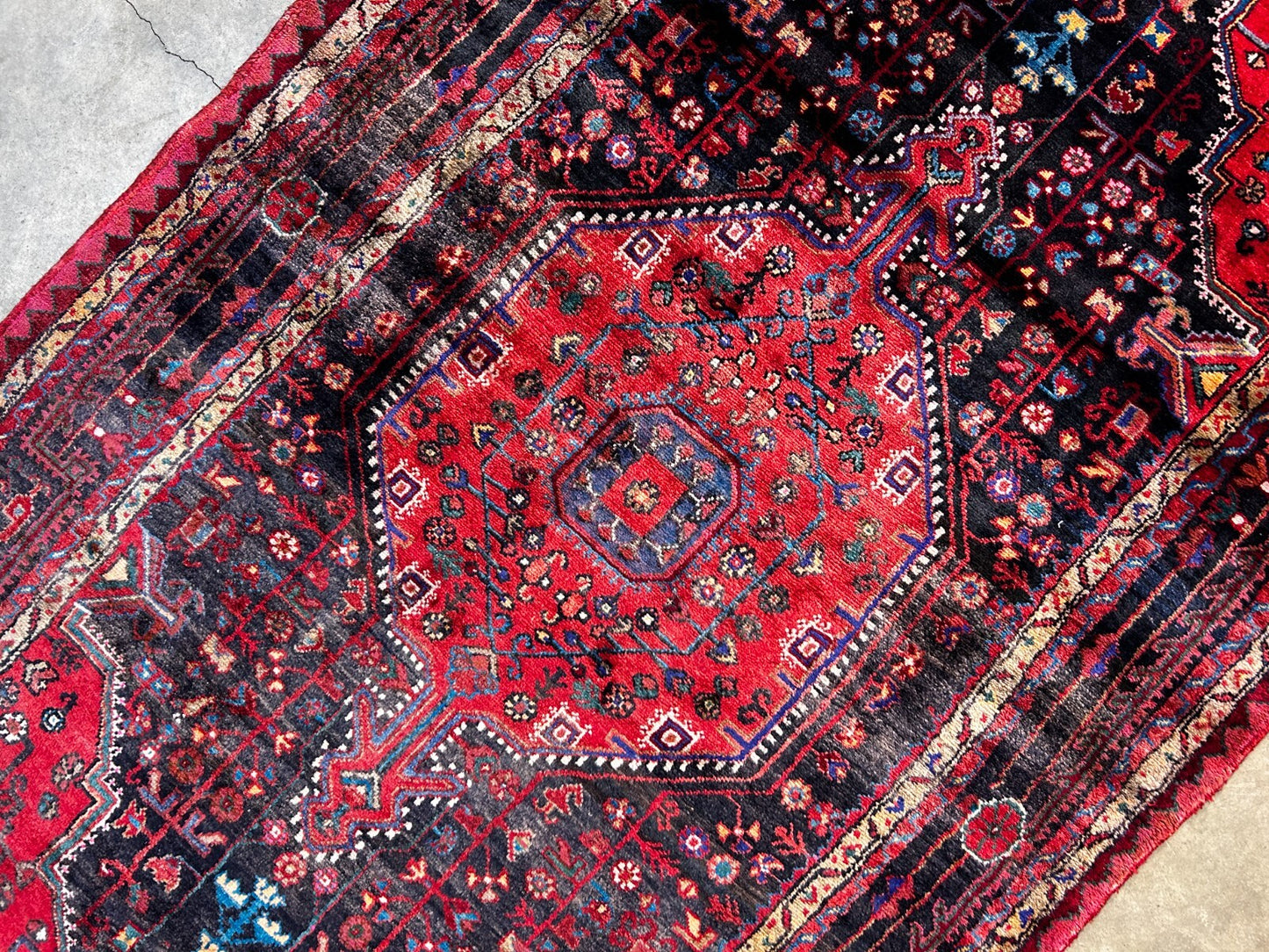 5'0" x 9'5" Hand-Knotted 100% Wool Pile Nahavande Area Rug - Carpet