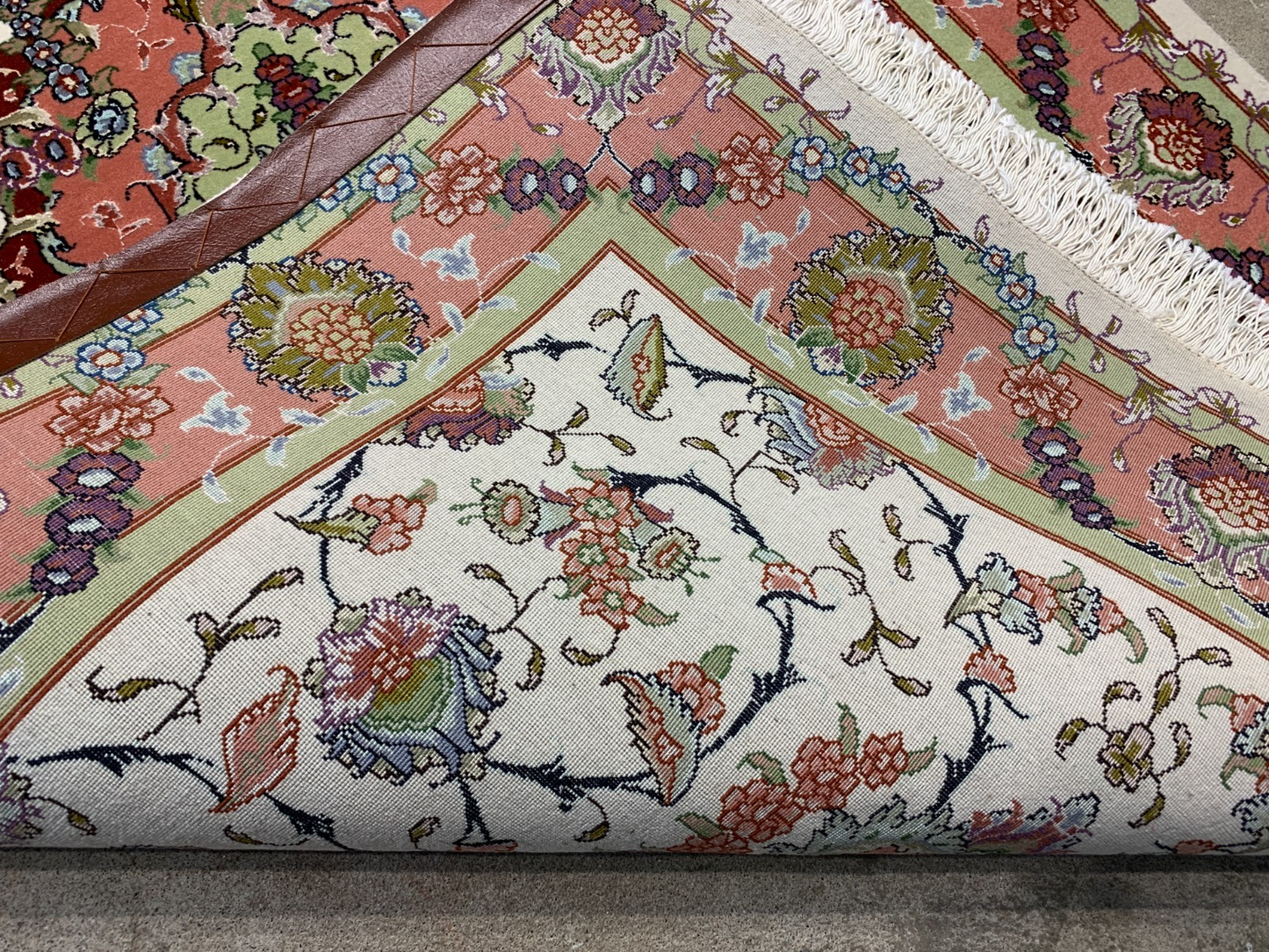 3'0"x5'0'' Hand-Knotted Silk & Wool Tabrize Area Rug