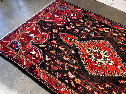 4'10" x 8'1'' Hand-Knotted 100% Wool Pile Hamadane Area Rug