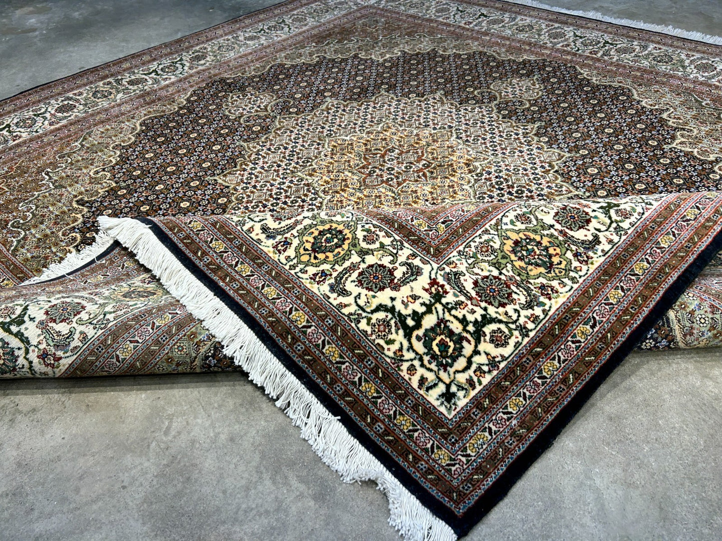6'6"x6'8" Very Fine Hand-Knotted Wool & Silk Tabrize Rug