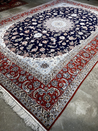 8'8"x11'9" Extra Fine Hand-Knotted Wool & Silk Isfahane Rug