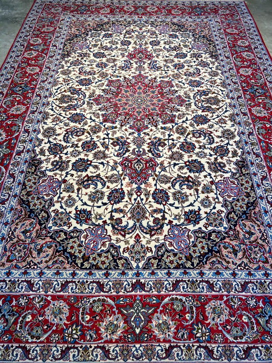 6'9"x10'1" Extra-Fine Hand-Knotted Wool & Silk Blend Isfahane Carpet - Area Rug