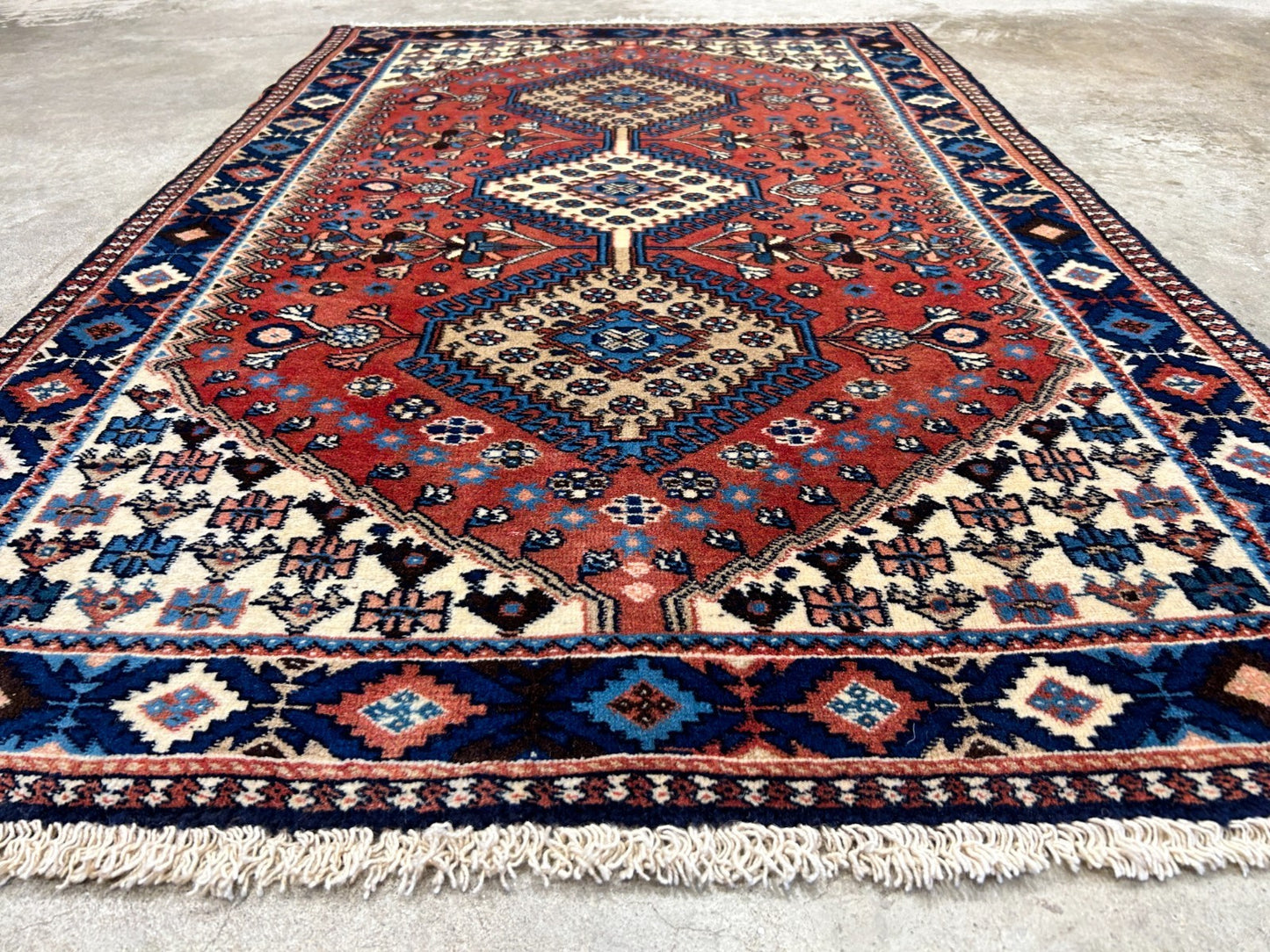 3'2"x5' Hand-Knotted 100% Wool Pile Yalamehe Rug