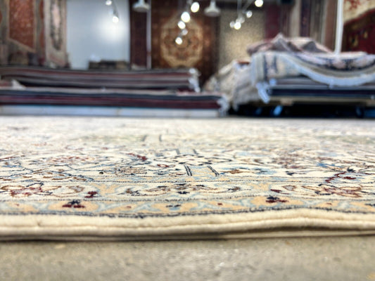 6'9"x10'2" Extra Fine Hand-Knotted Wool & Silk Habibian Naine Rug - Area Carpet