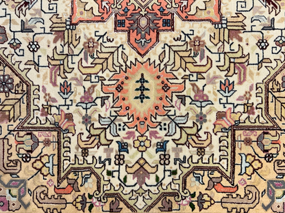 3'4"x4'10'' Hand-Knotted Silk & Wool  Pile Tabrize Area Rug