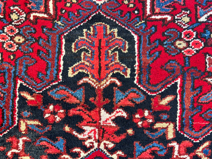 7'8"x11'5" Hand-Knotted 100% Wool Pile Herize Rug