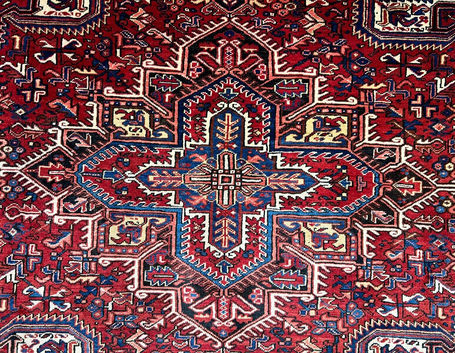 7'9"x9'1" Hand-Knotted 100% Wool Herize Carpet - Area Rug - Square Shaped