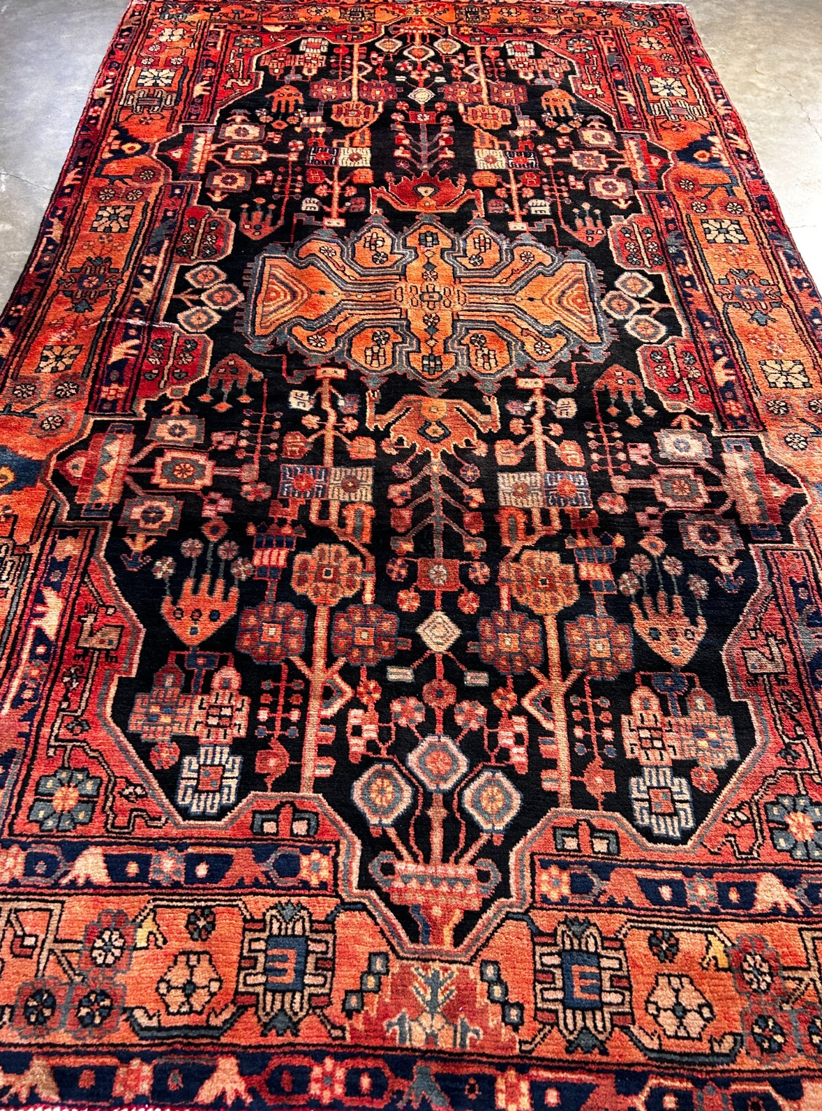 5'4" x 9'3" Hand-Knotted 100% Wool Pile Nahavande Area Rug - Carpet