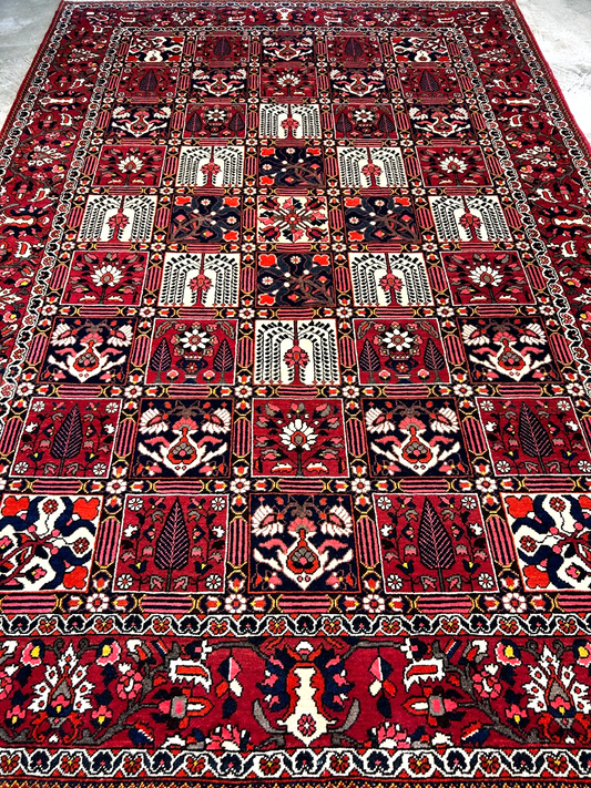6'11"x10'3" Hand-Knotted 100% Lamb Wool Bakhtiarie Carpet - Area Rug
