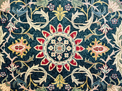 9'x12' Hand-Knotted 100% Wool Pile Oriental Rug