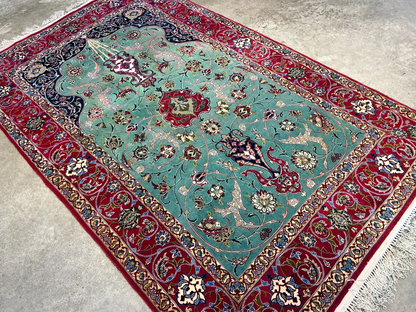 Collector Item-Fine 3'7"x5'9" Antique Hand-Knotted 100% Wool Isfahane Prayer Rug