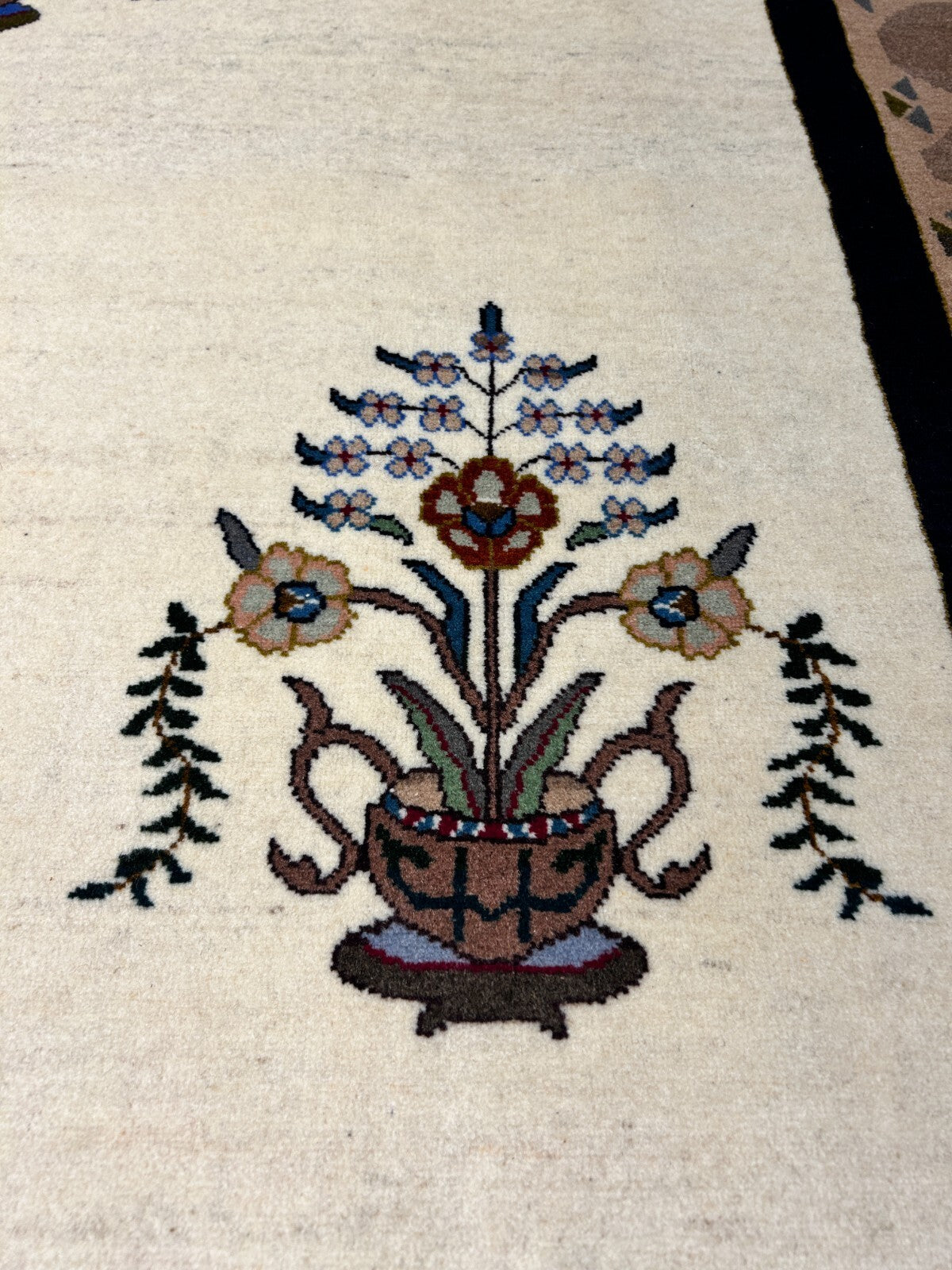 6'4"x9'5" Hand-Knotted 100% Wool Carpet - Gabeh Area Rug