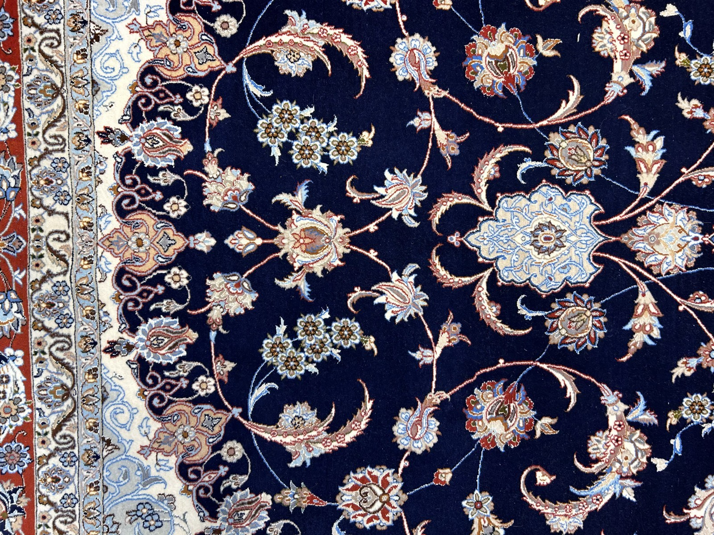 8'8"x11'9" Extra Fine Hand-Knotted Wool & Silk Isfahane Rug