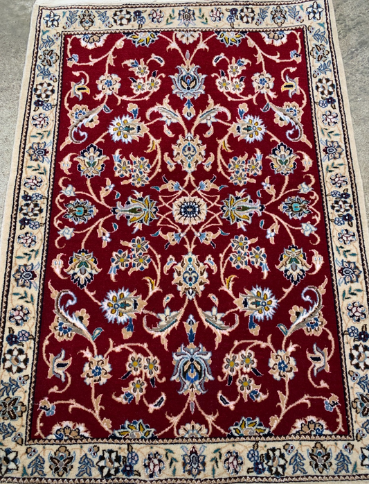 2'1"x2'11" Fine Hand-Knotted Wool & Silk Naine Rug