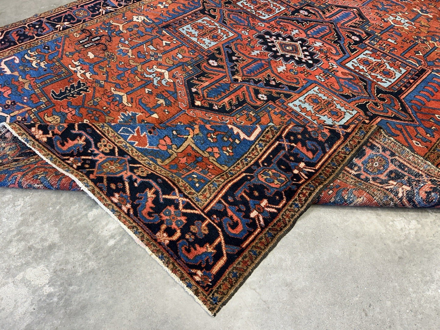 Collector Item- 7’9”x11’5” Antique Hand-Knotted 100% Wool Pile Serapie Area Rug