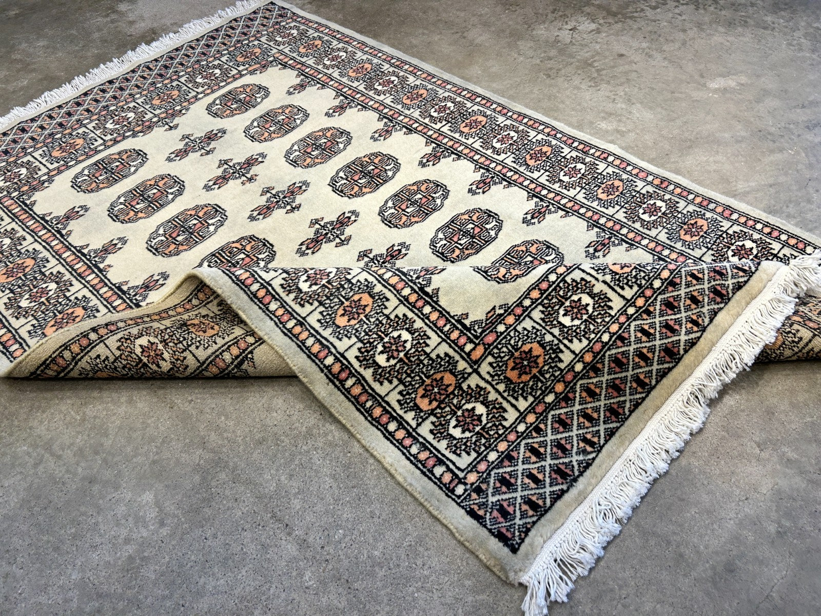 3'1"x4'9" Hand-Knotted 100% Wool Pile Bokhara Rug