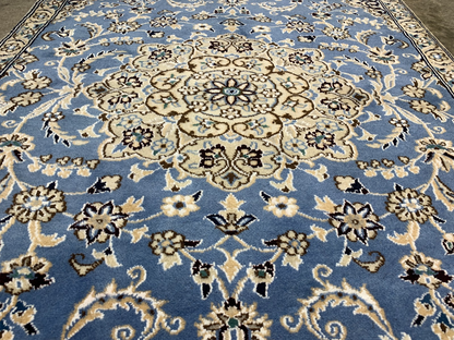 3'0"x4'6" Fine Hand-Knotted Wool & Silk Blend Naine Carpet - Area Rug