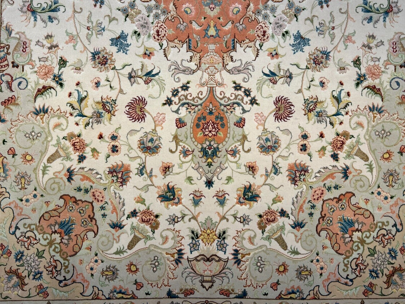 6'7"x9'10" Extra-Fine Hand-Knotted Wool & Silk Blend Tabrize Carpet - Area Rug