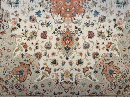 6'7"x9'10" Extra-Fine Hand-Knotted Wool & Silk Blend Tabrize Carpet - Area Rug