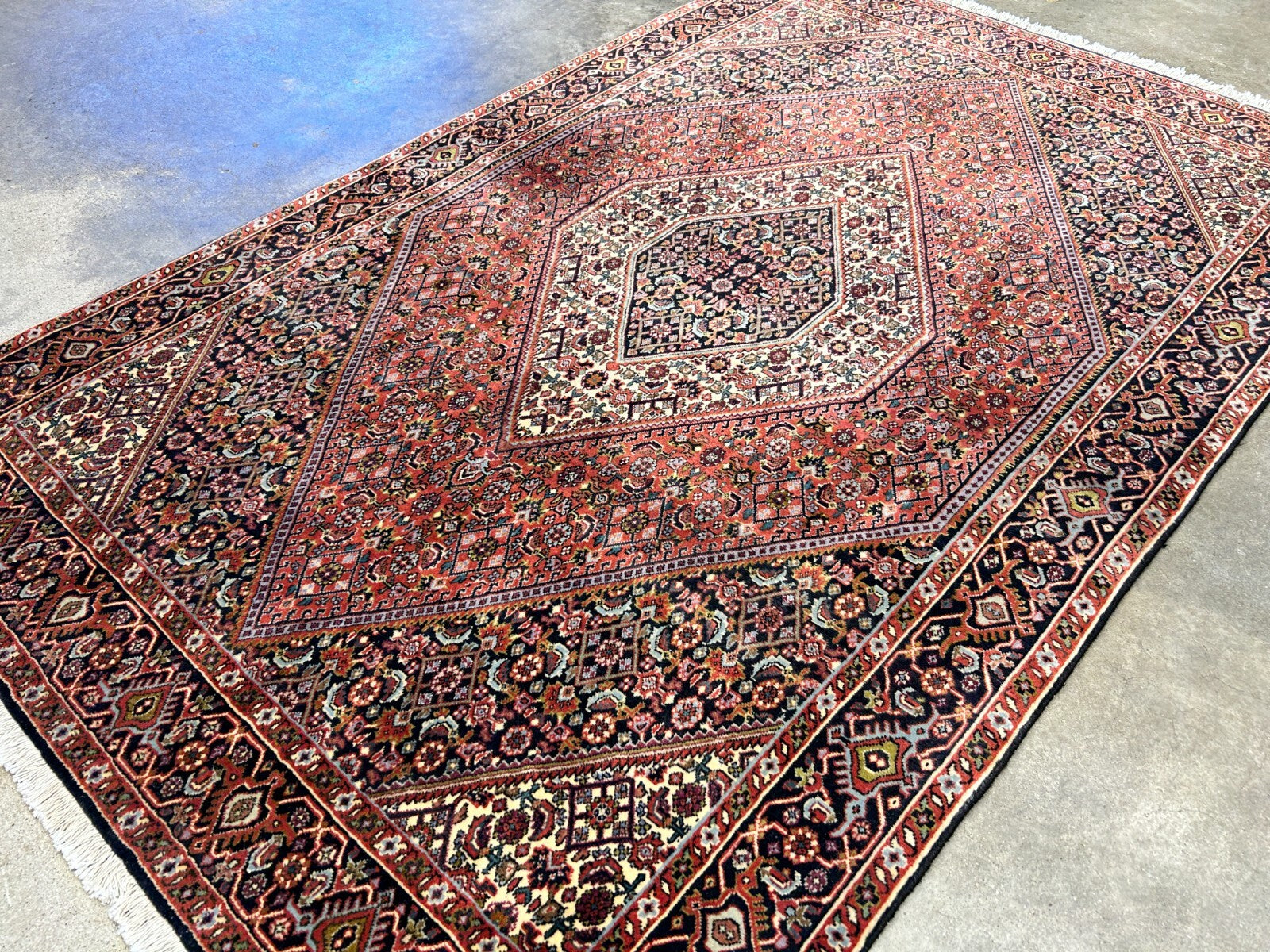 3'8"x5'8" Hand-Knotted 100% Wool Bidjare Carpet - Area Rug