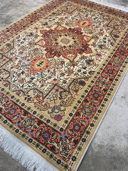 3'4"x4'10'' Hand-Knotted Silk & Wool  Pile Tabrize Area Rug