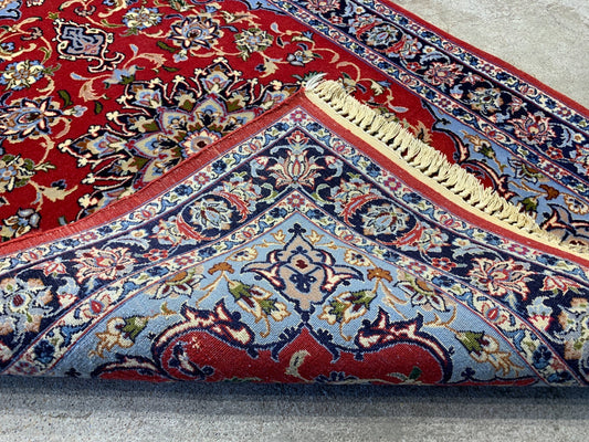 2'4"x3'3" Fine Hand-Knotted Wool & Silk Isfahane Mahi Rug