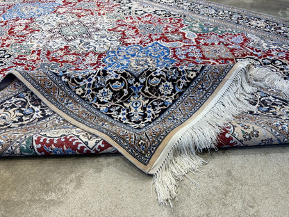 6'8"x10' Very Fine Hand-Knotted Wool & Silk Naine Rug - Area Carpet