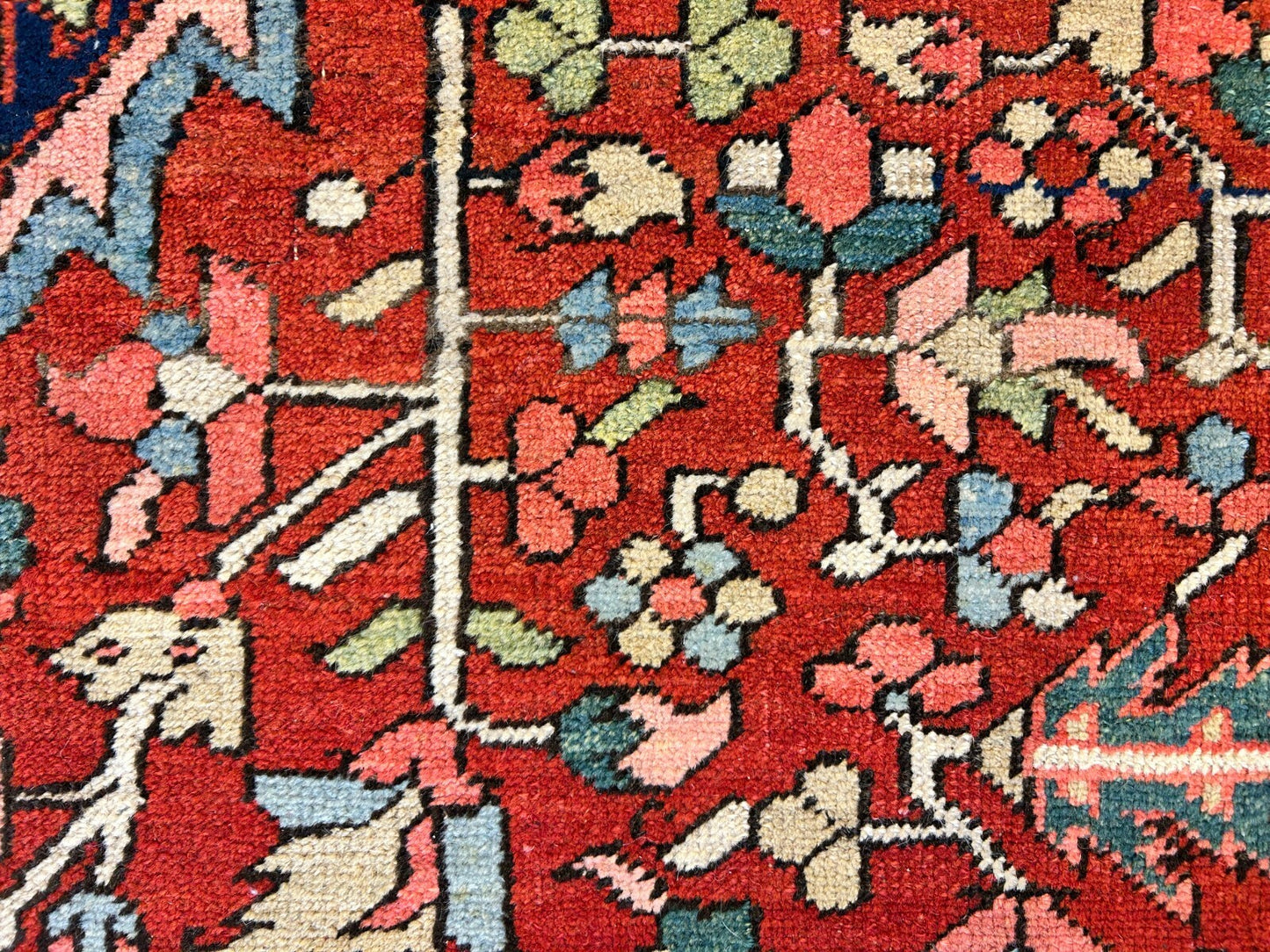 Collector Item - 9'6"x12' Antique Fine Lamb Wool Herize Serapy Hand-Knotted Rug