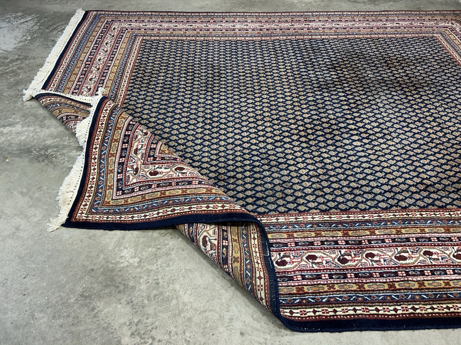 7’11”x10’ Vintage Hand-Knotted 100% Wool Pile Oriental Area Rug - Carpet