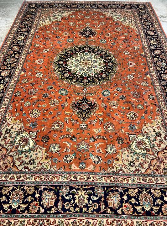 6'9"x10'2" Fine Hand-Knotted Wool & Silk Blend Tabrize Carpet - Area Rug