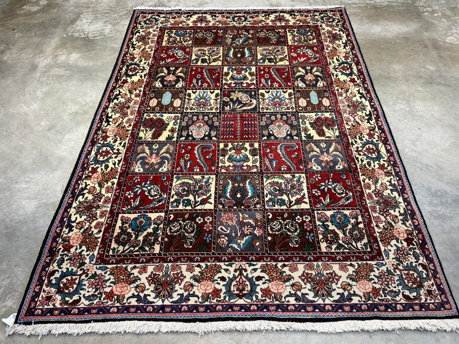 6'9"x9'5" Hand-Knotted 100% Lamb Wool Bakhtiarie Carpet - Area Rug