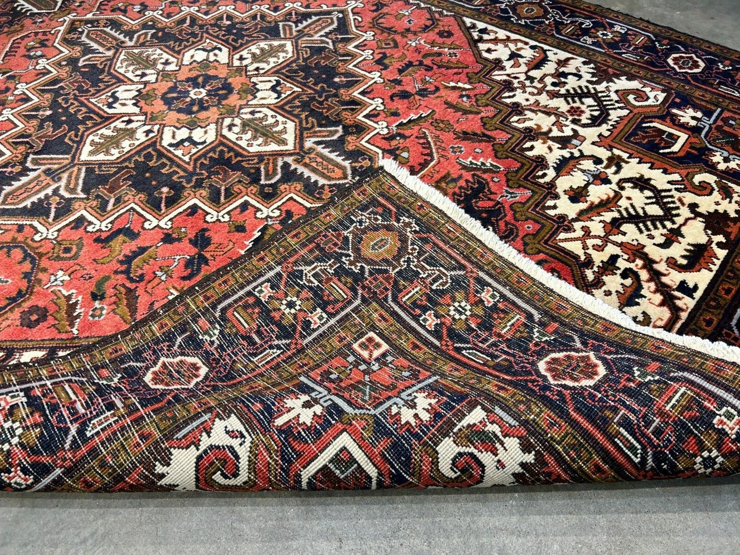 6'10" x 9'7" Hand-Knotted 100% Wool Pile Herize Area Rug - Carpet