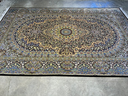 6'5"x9'10" Exquisite Hand-Knotted 100% Silk Qume Rug