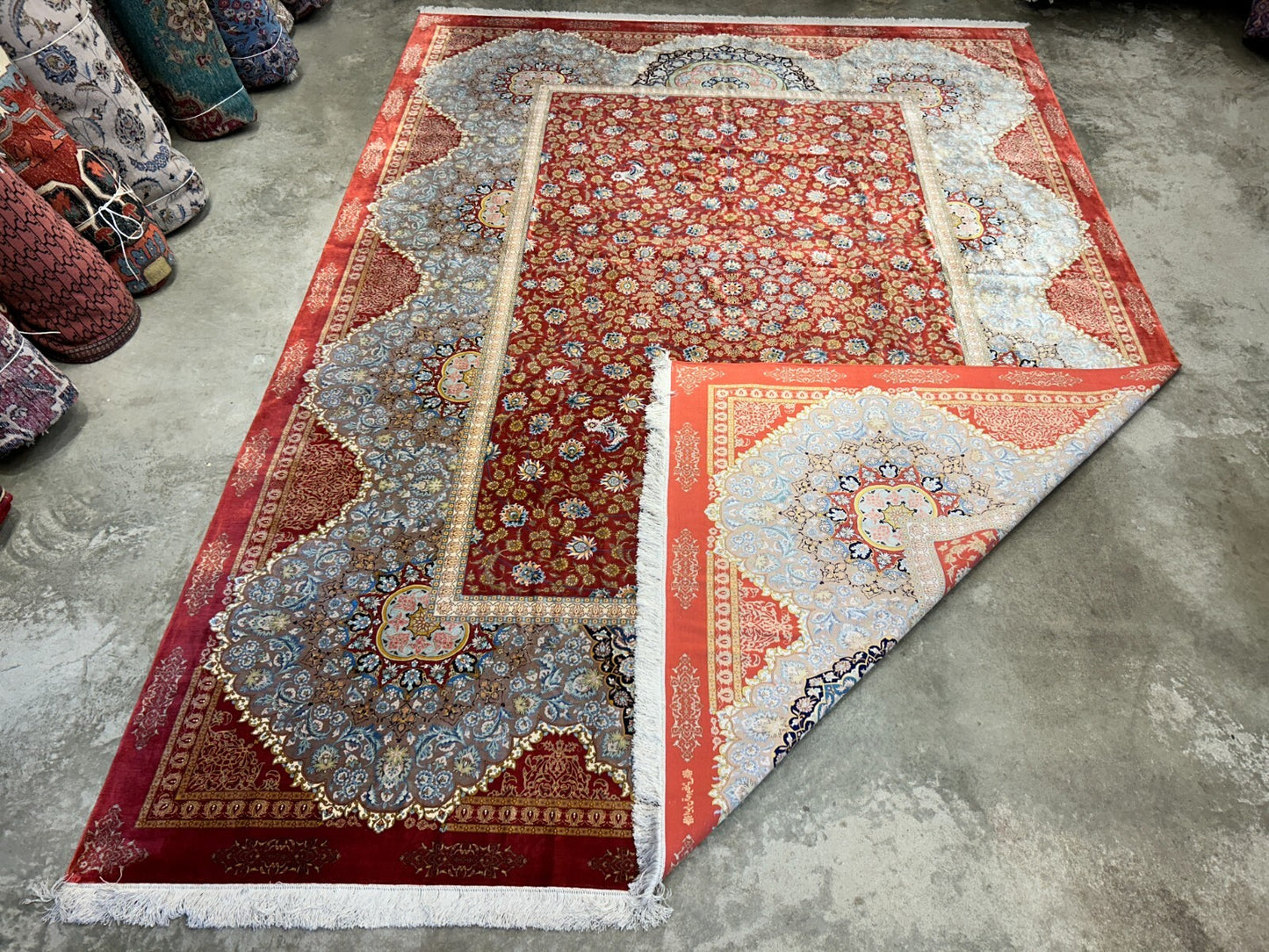 9'8"x13'6" Exquisite Signed Hand-Knotted 100% Silk Qume Rug