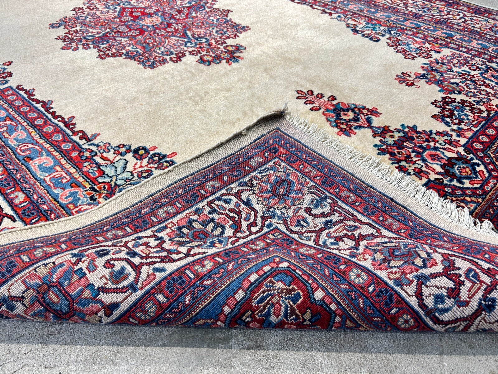 6'3"x9'5" Hand-Knotted 100% Wool Pile Sarouke Carpet - Area Rug