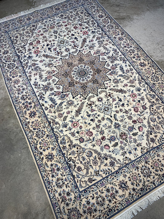 4'3"x6'10" Fine Hand-Knotted Wool & Silk Blend Naine Carpet - Area Rug