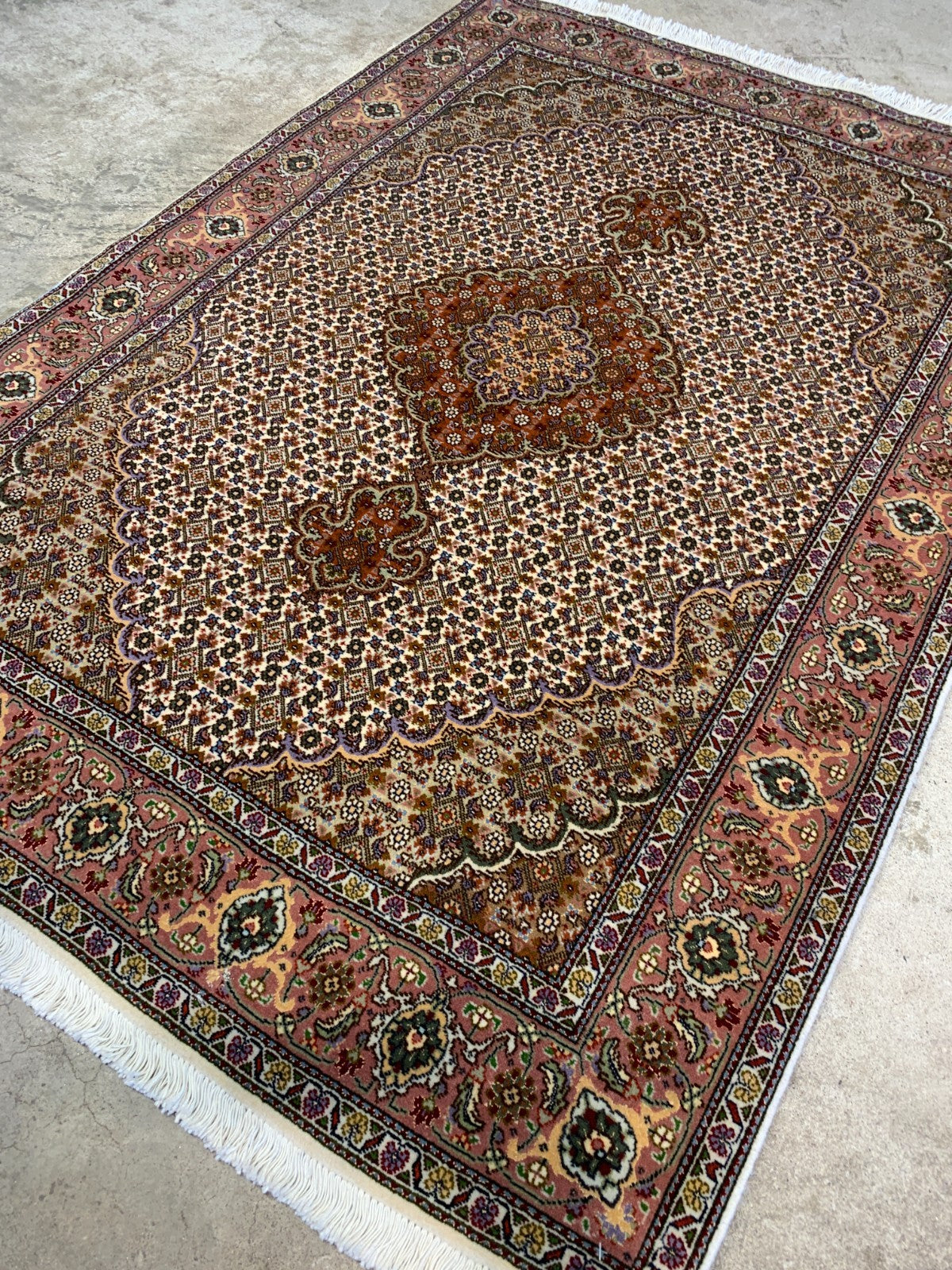 3'5"x4'10" Hand-Knotted Wool & Silk Tabrize Mahi Rug