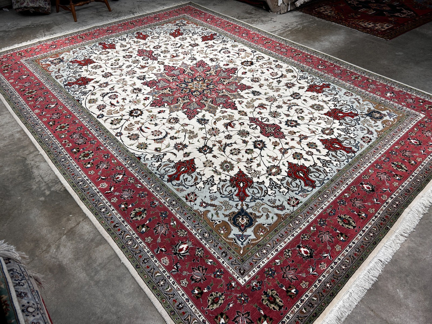 8'2"x11'5'' Very Fine Hand-Knotted Silk & Wool Tabrize Area Rug - Carpet