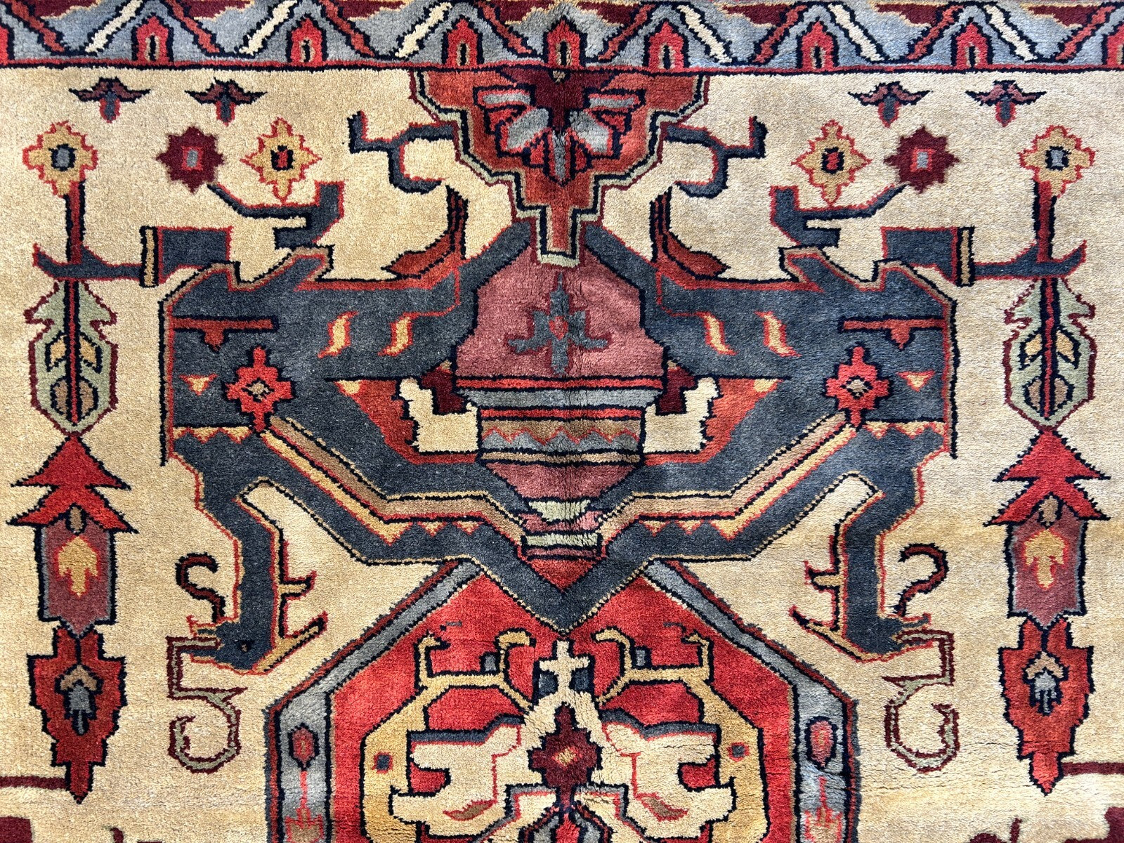 10'2"x13'11" Hand-Knotted 100% Wool Pile IndoHeriz Rug