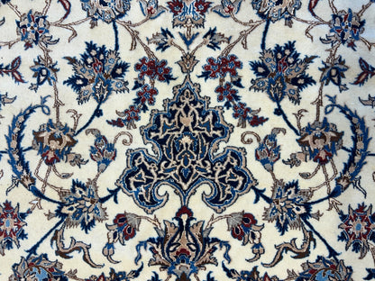 10'3"x14'1" Extra Fine Hand-Knotted Wool & Silk Naine Rug