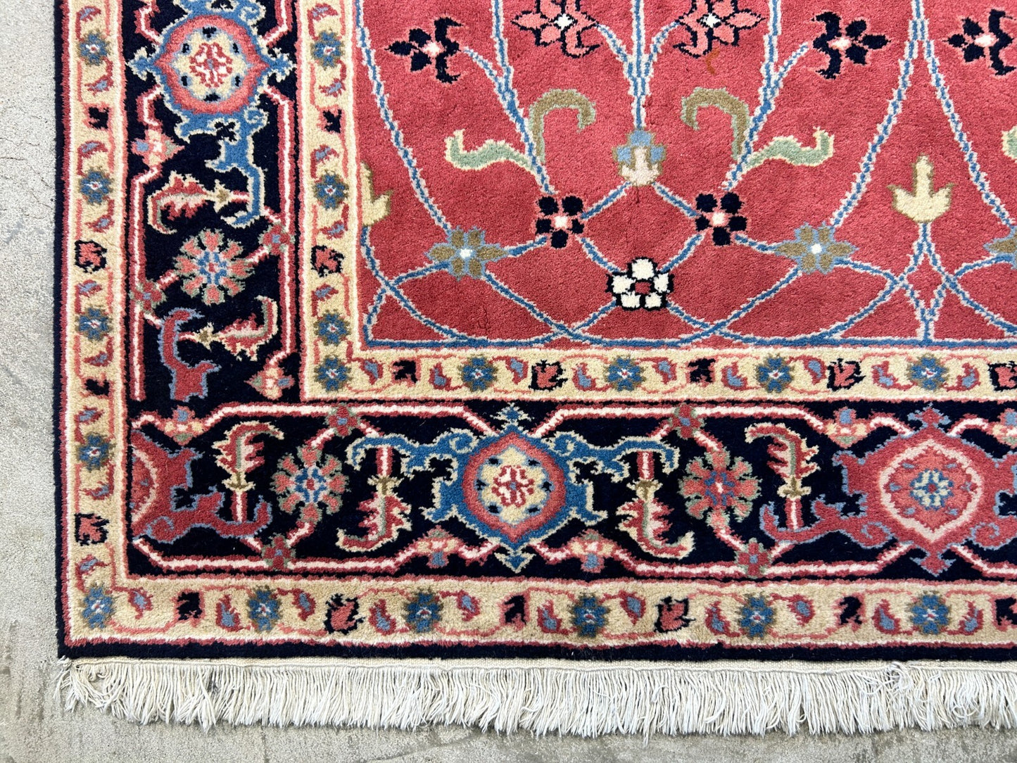 6'x9' Hand-Knotted 100% Wool Pile Indo-Serapi Carpet - Area Rug