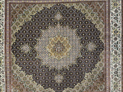 6'6"x6'8" Very Fine Hand-Knotted Wool & Silk Tabrize Rug